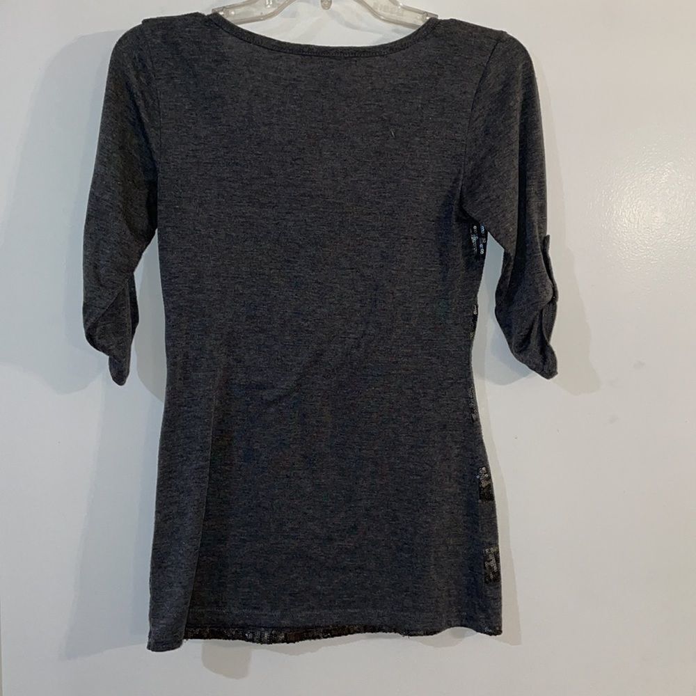 Fleurish Sequin Top women’s size S in great Condition - Picture 7 of 7